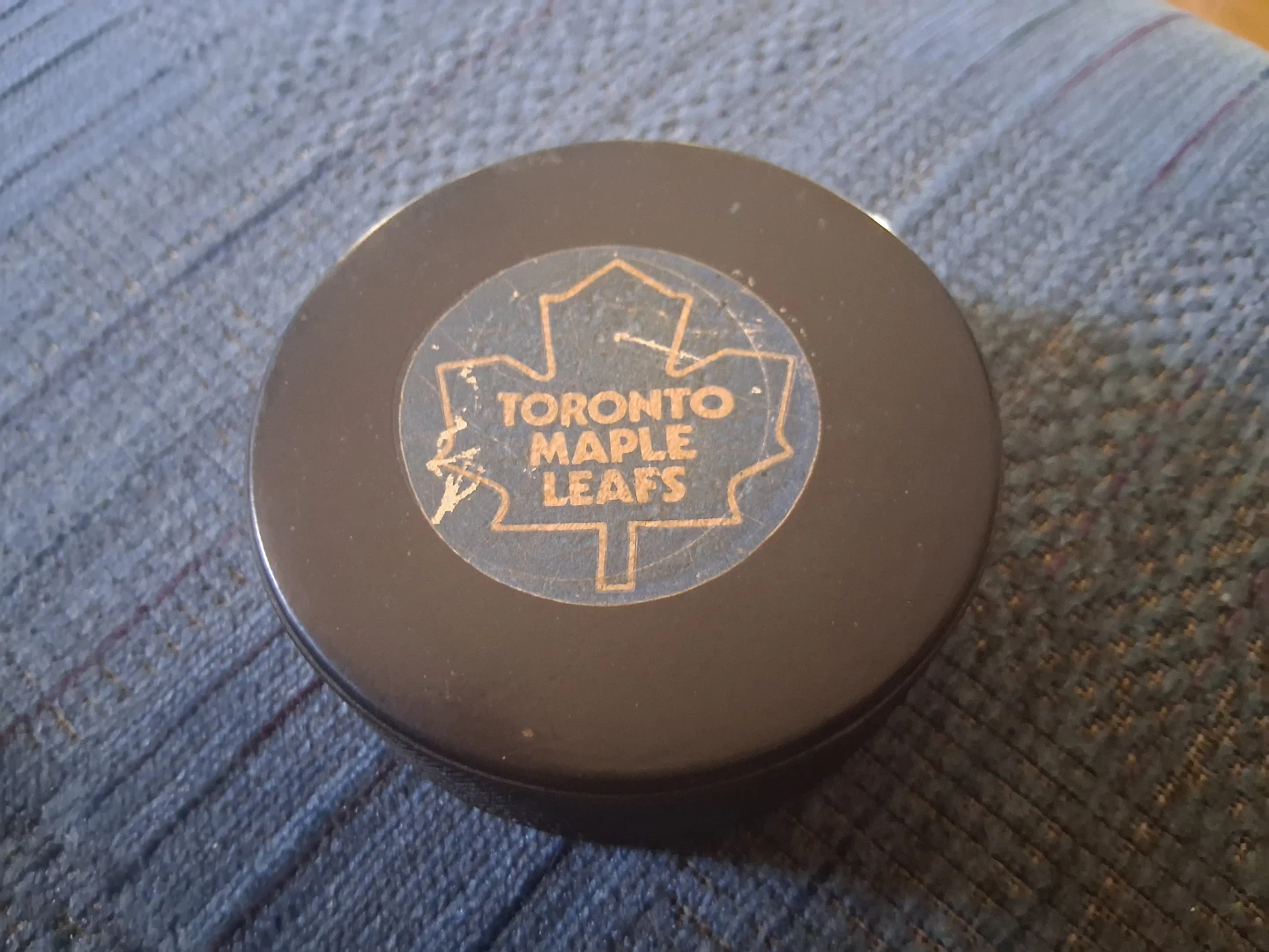 Vintage Toronto Maple Leafs NHL Hockey Puck
