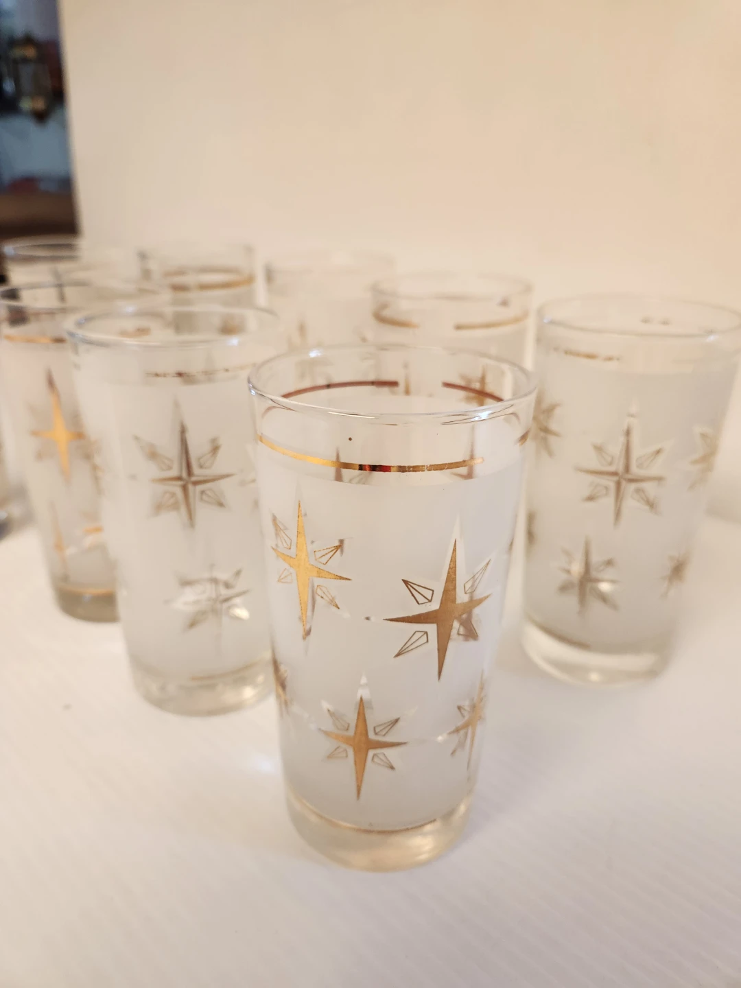 Set of 10 Vintage Frosted Starburst Glasses