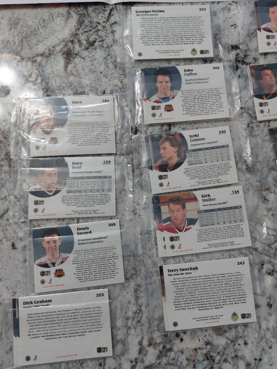 1991 Pro Set NHL Hockey Cards Sealed - photo 2