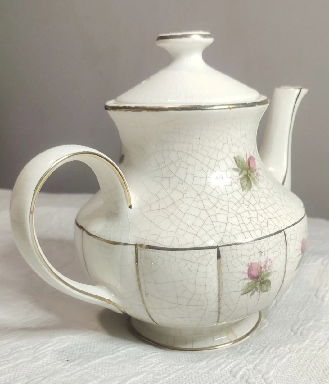 Arthur Wood Donegal Teapot with Pink Roses and Gold Trim