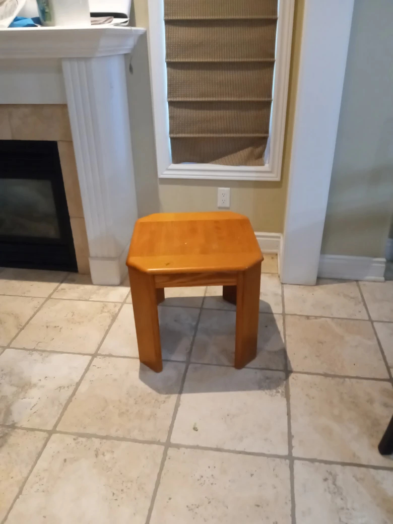 Wooden End Table - photo 3