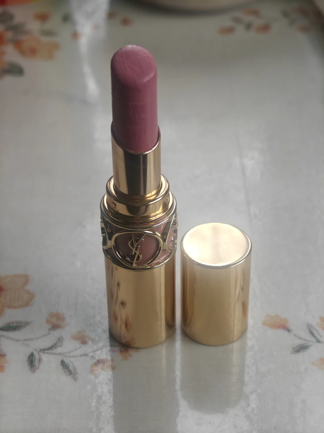 Yves Saint Laurent Rouge Volupté Lipstick 62 L202 - photo 2
