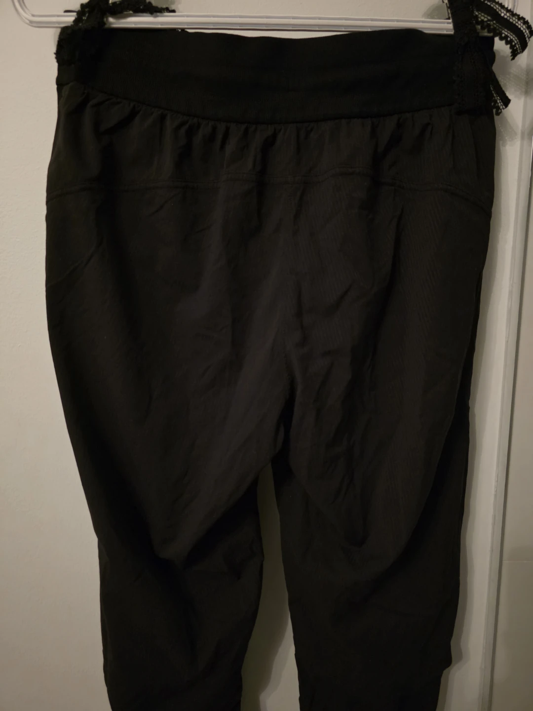 Lululemon Black Jogger Pants - photo 4