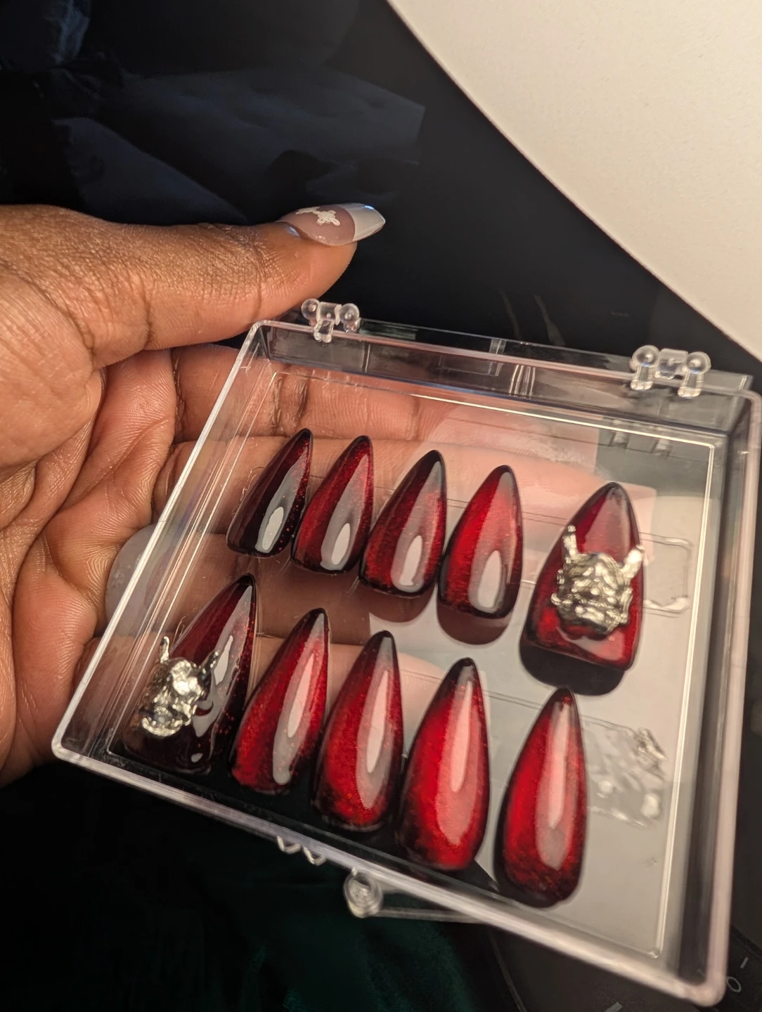 Press-on Nails - Red Cat Eye with Hanya Charms - photo 2