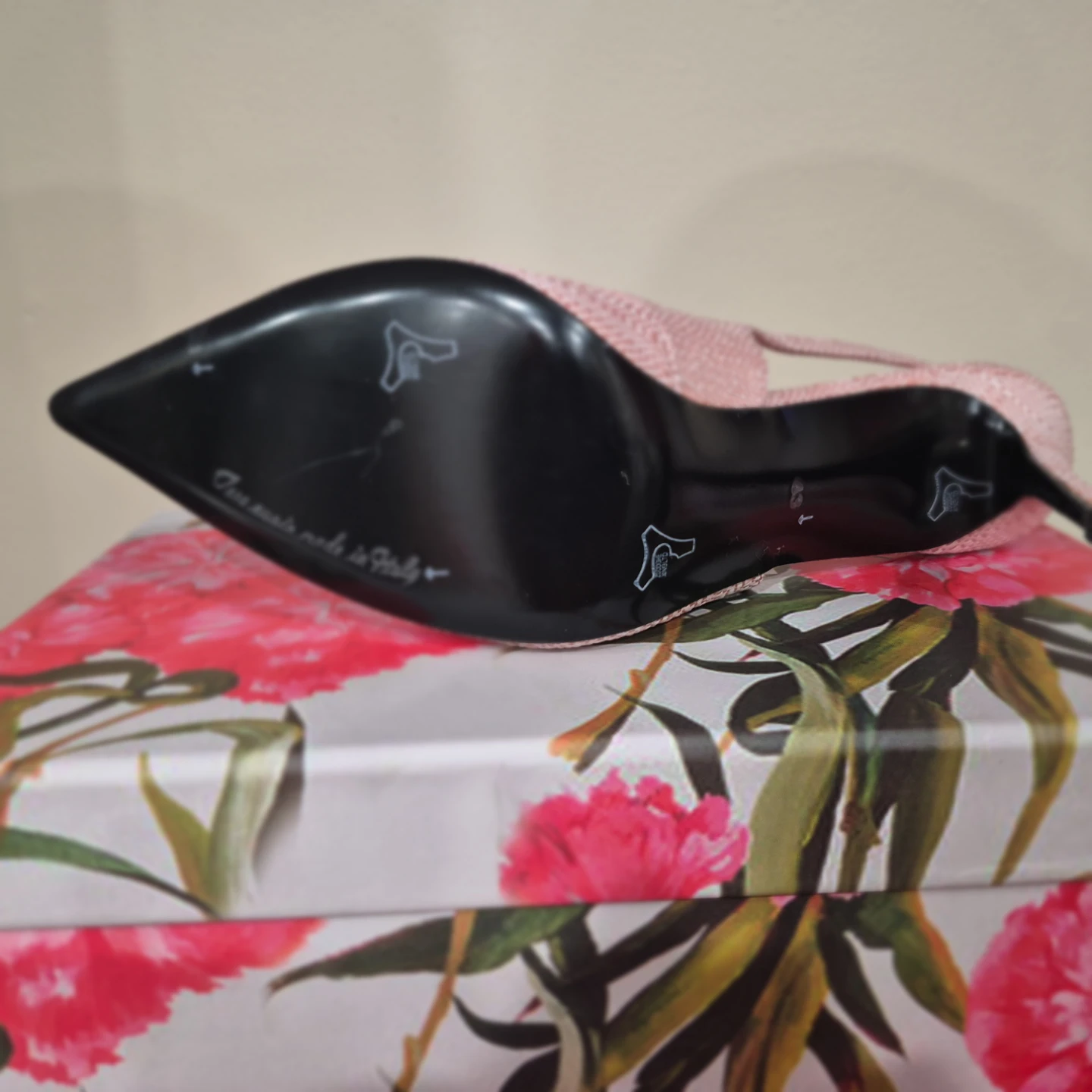 Dolce & Gabbana Pink Slingback Heels - photo 5