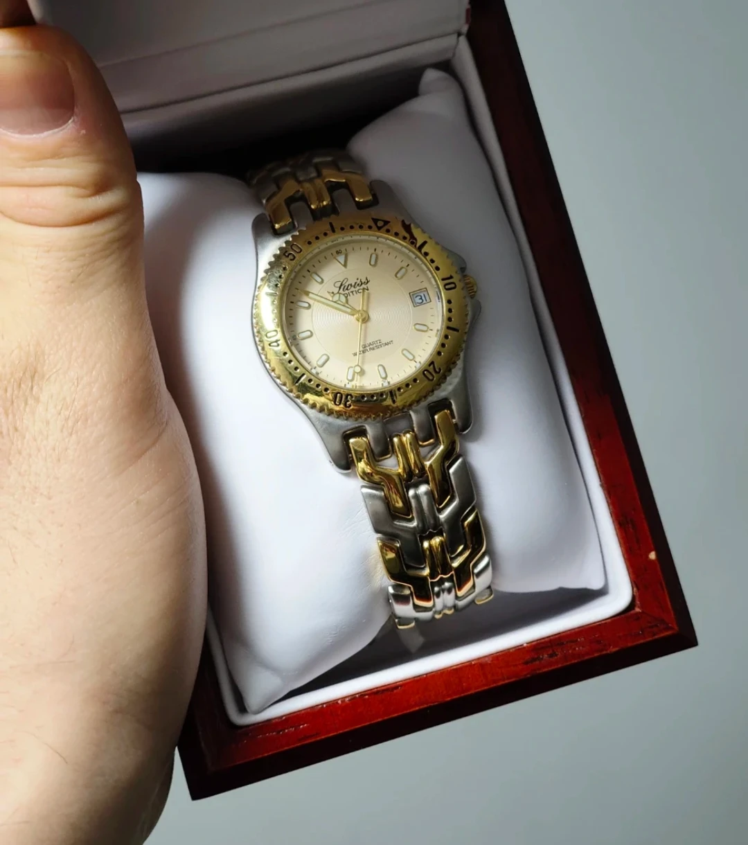 Swiss Edition Unique Watch in Wooden Box - photo 2