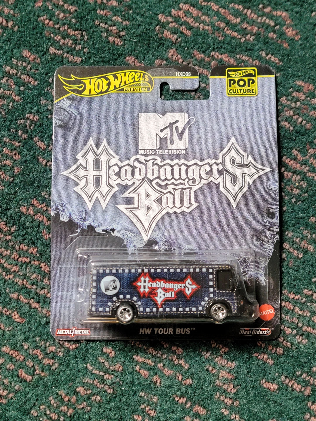 Hot Wheels Premium MTV Headbangers Ball HW Tour Bus