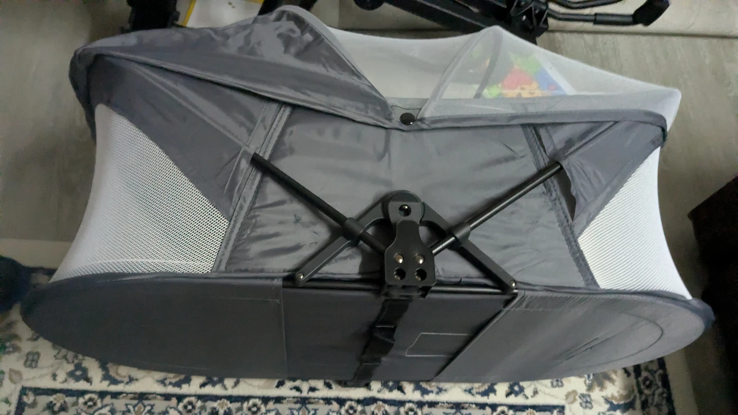 Graco Travel Bassinet - photo 3