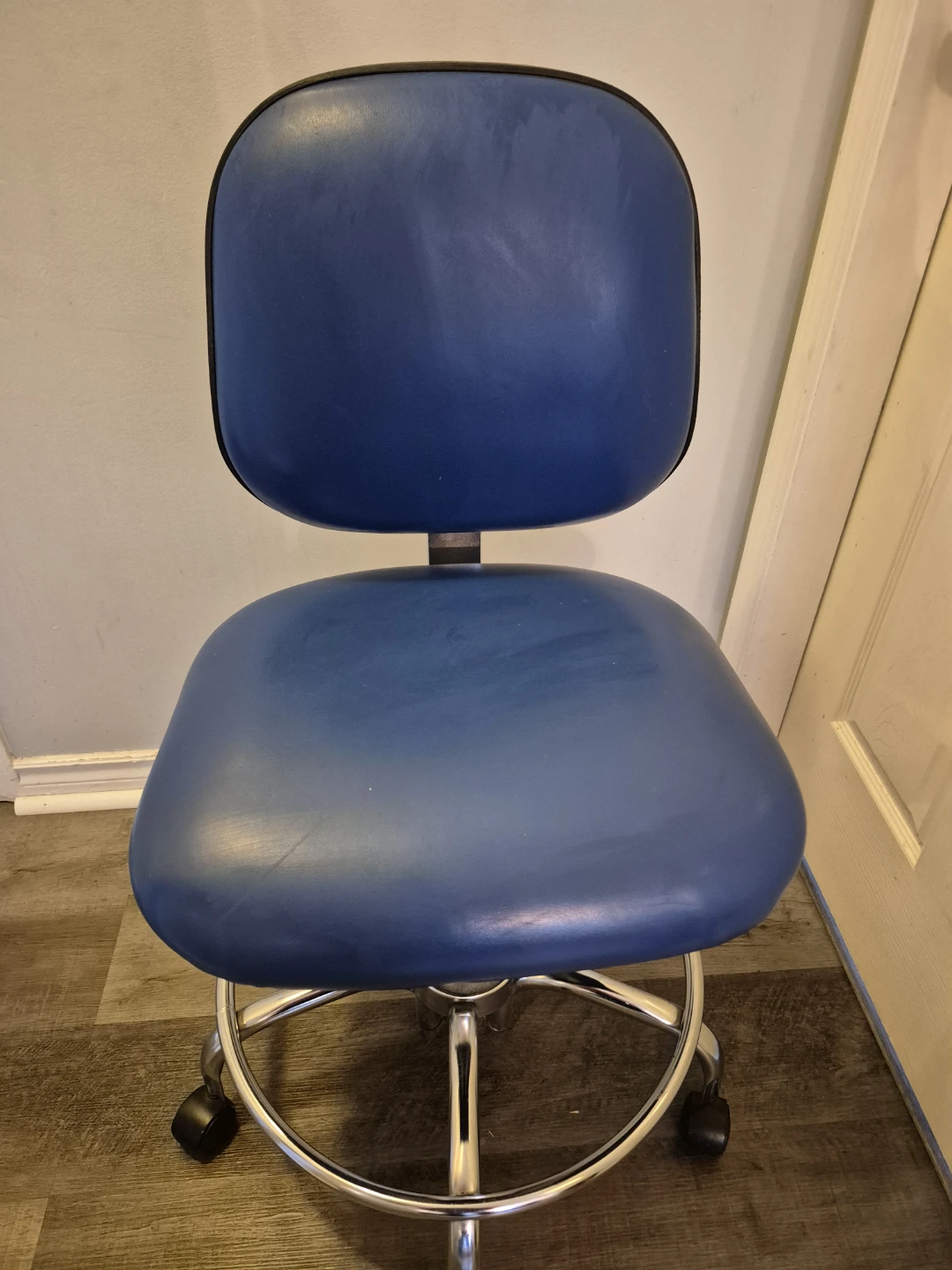 Blue Rolling Stool Chair with Backrest