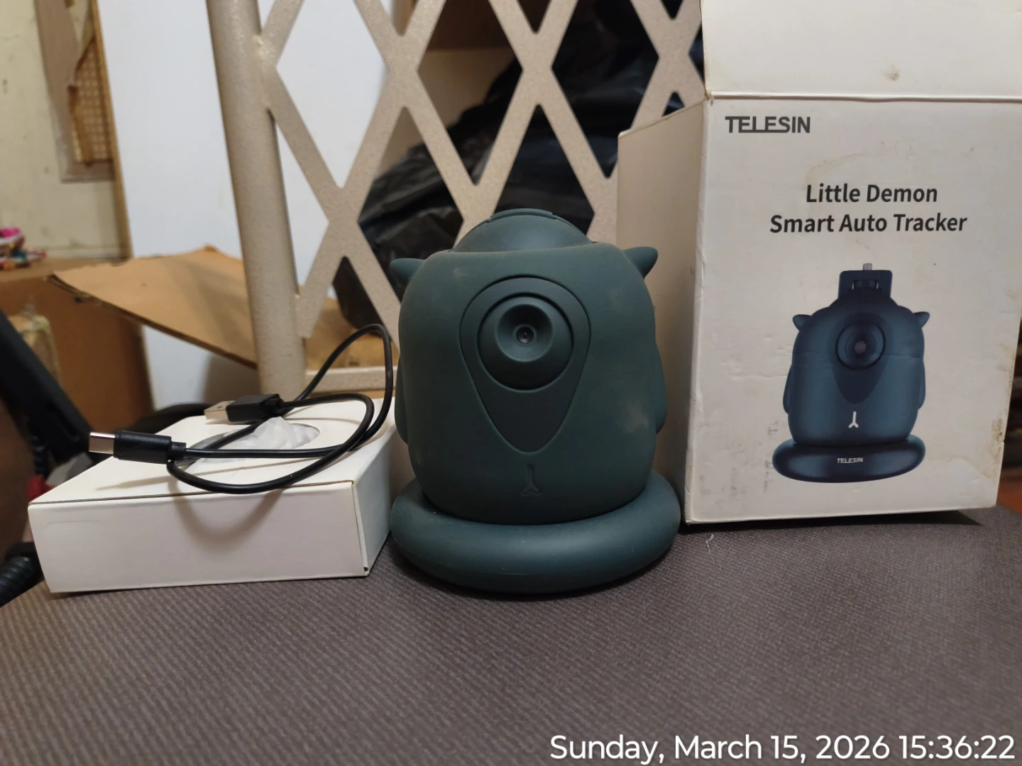 Smart Auto Tracker Phone Holder