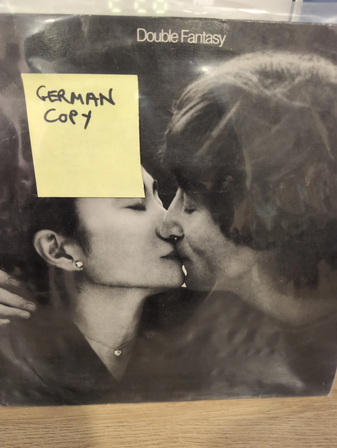 John Lennon & Yoko Ono Double Fantasy Vinyl Record - photo 3