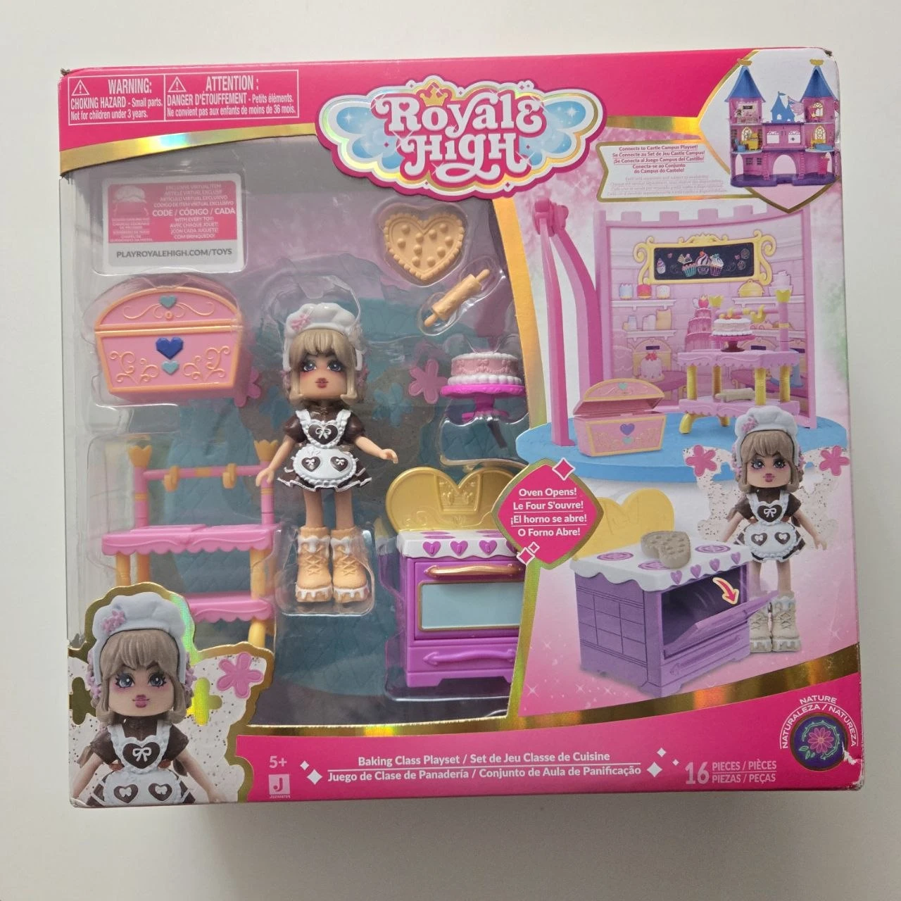 NEW SEALED - Royale High Baking Class Playset