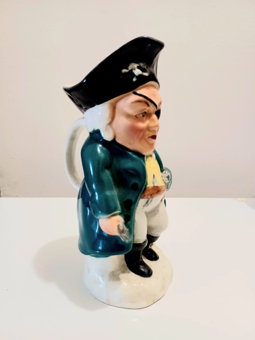 Vtg Burlington Ware Pirate Jug - photo 2