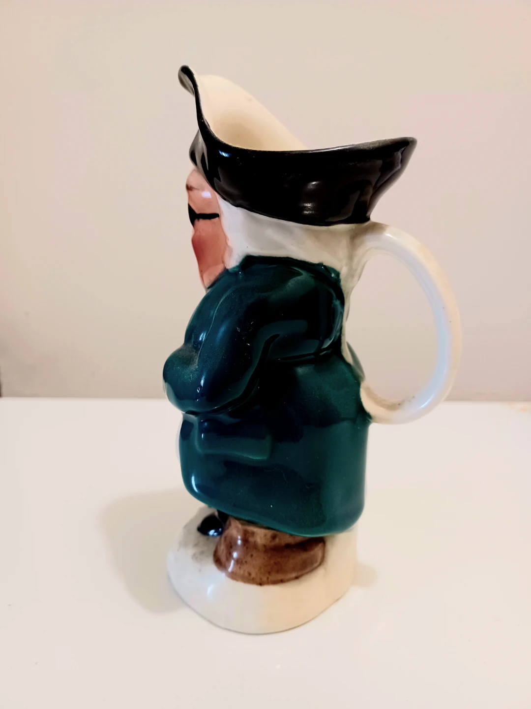 Vtg Burlington Ware Pirate Jug - photo 3
