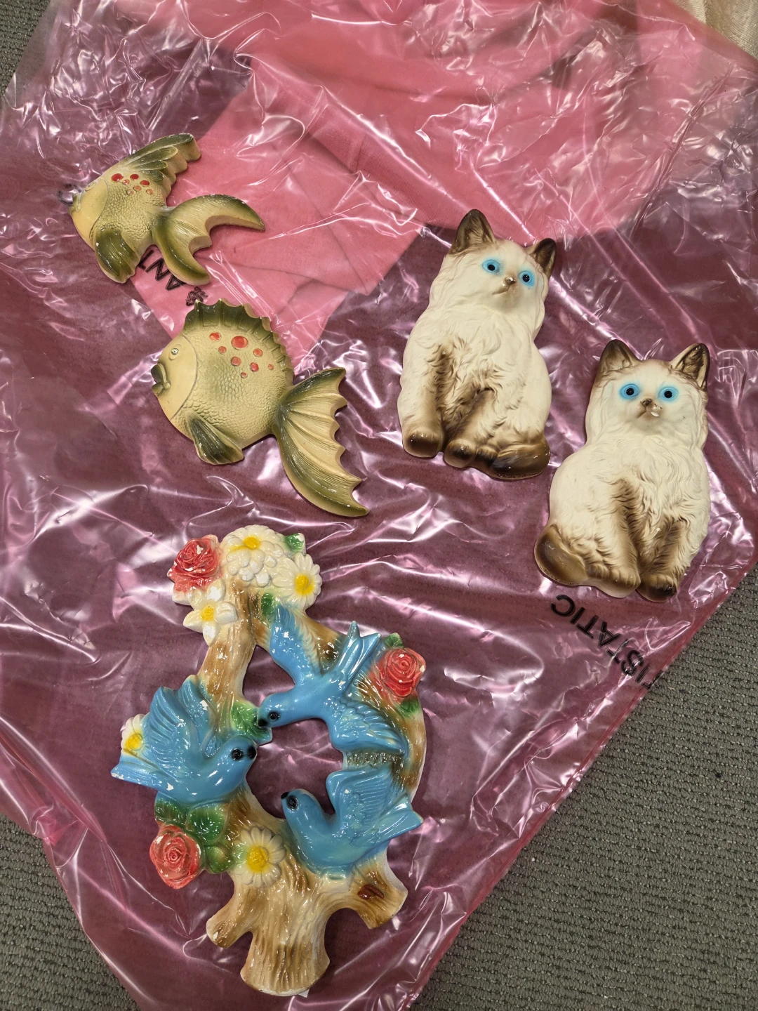 Chalkware collection. Vintage Ceramic Cat, Fish, and Birds - photo 3