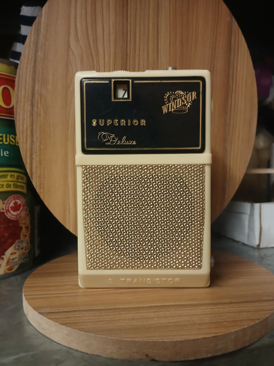Windsor Superior Deluxe Transistor Radio - photo 4
