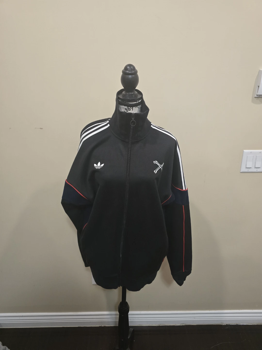 Adidas bonethrower zip up
