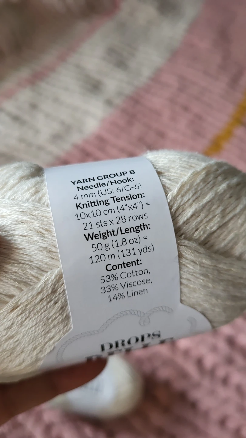 DROPS BELLE Off White Yarn - 9 Skeins - photo 2
