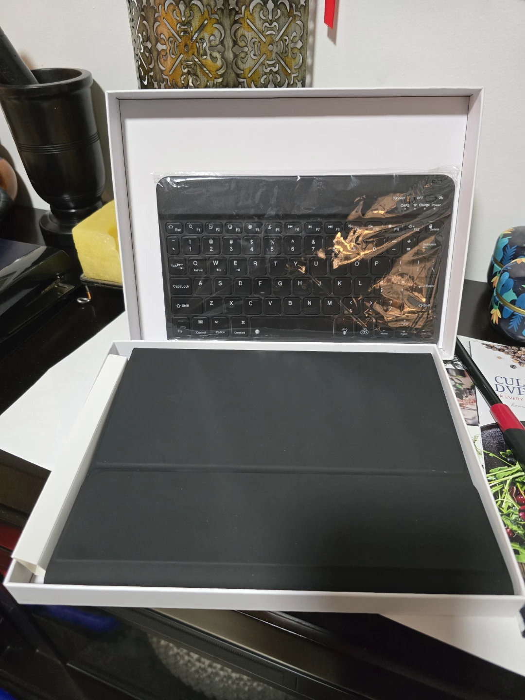 Wireless Keyboard Case for Tablet - photo 2