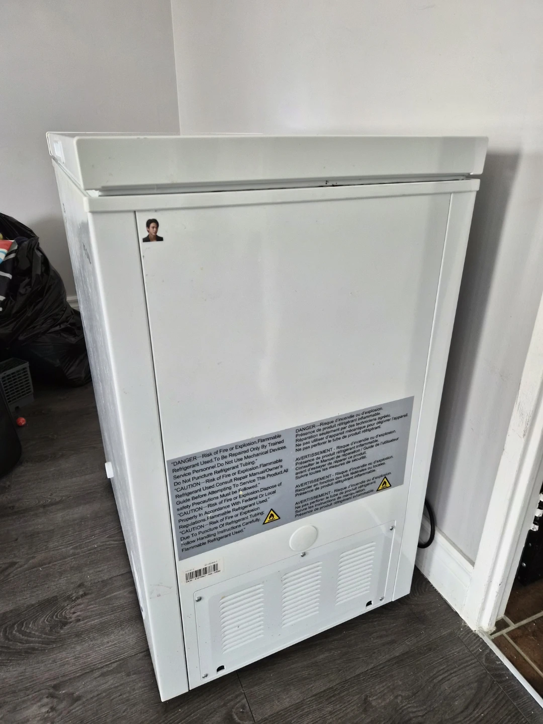 Insignia Chest Freezer - photo 2
