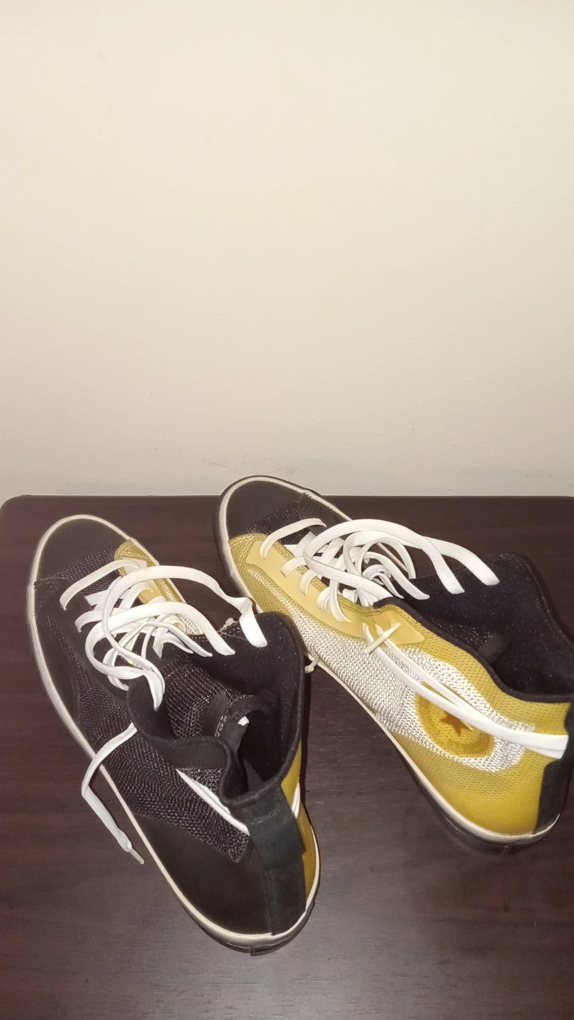 Rare Converse Sneakers - photo 2