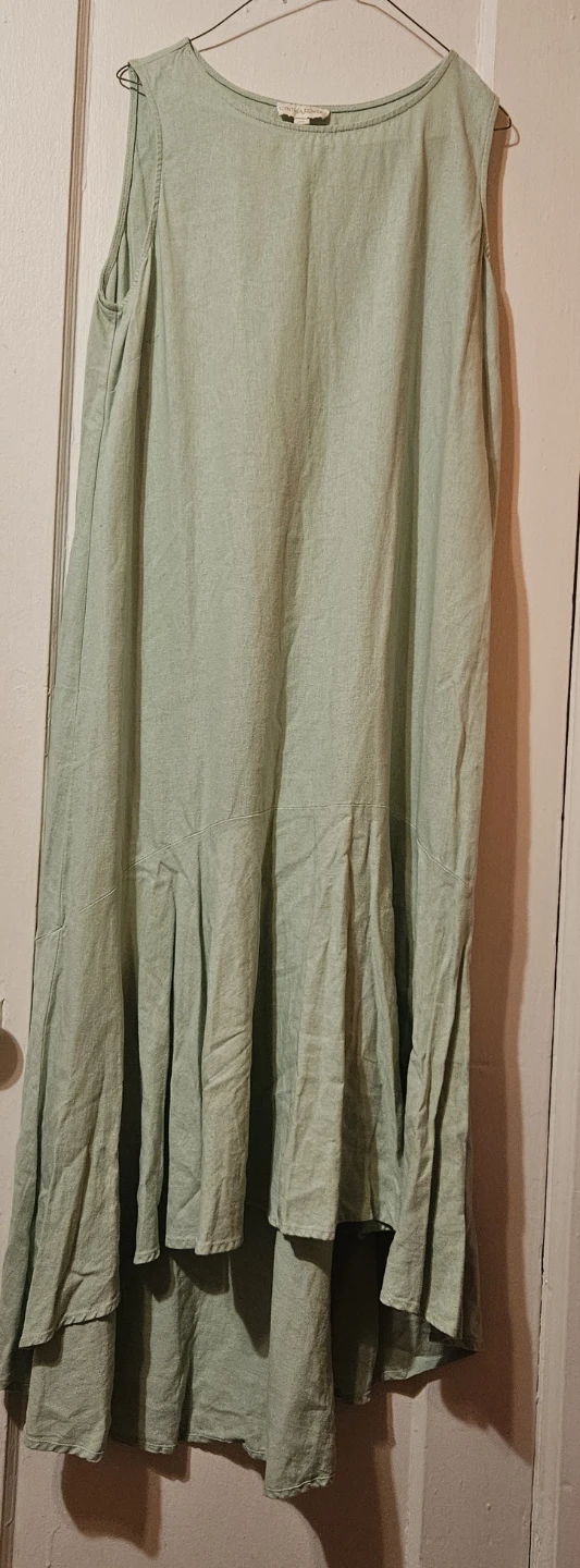 Women's long dress