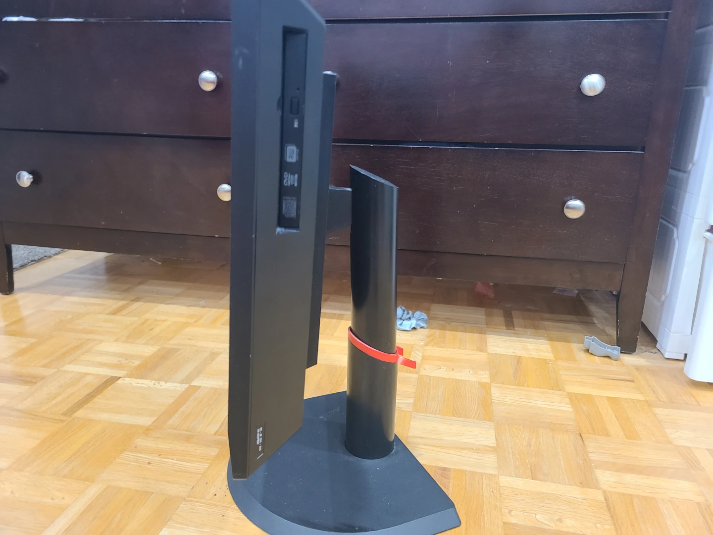 Lenovo ThinkCentre All-in-One Computer - photo 2