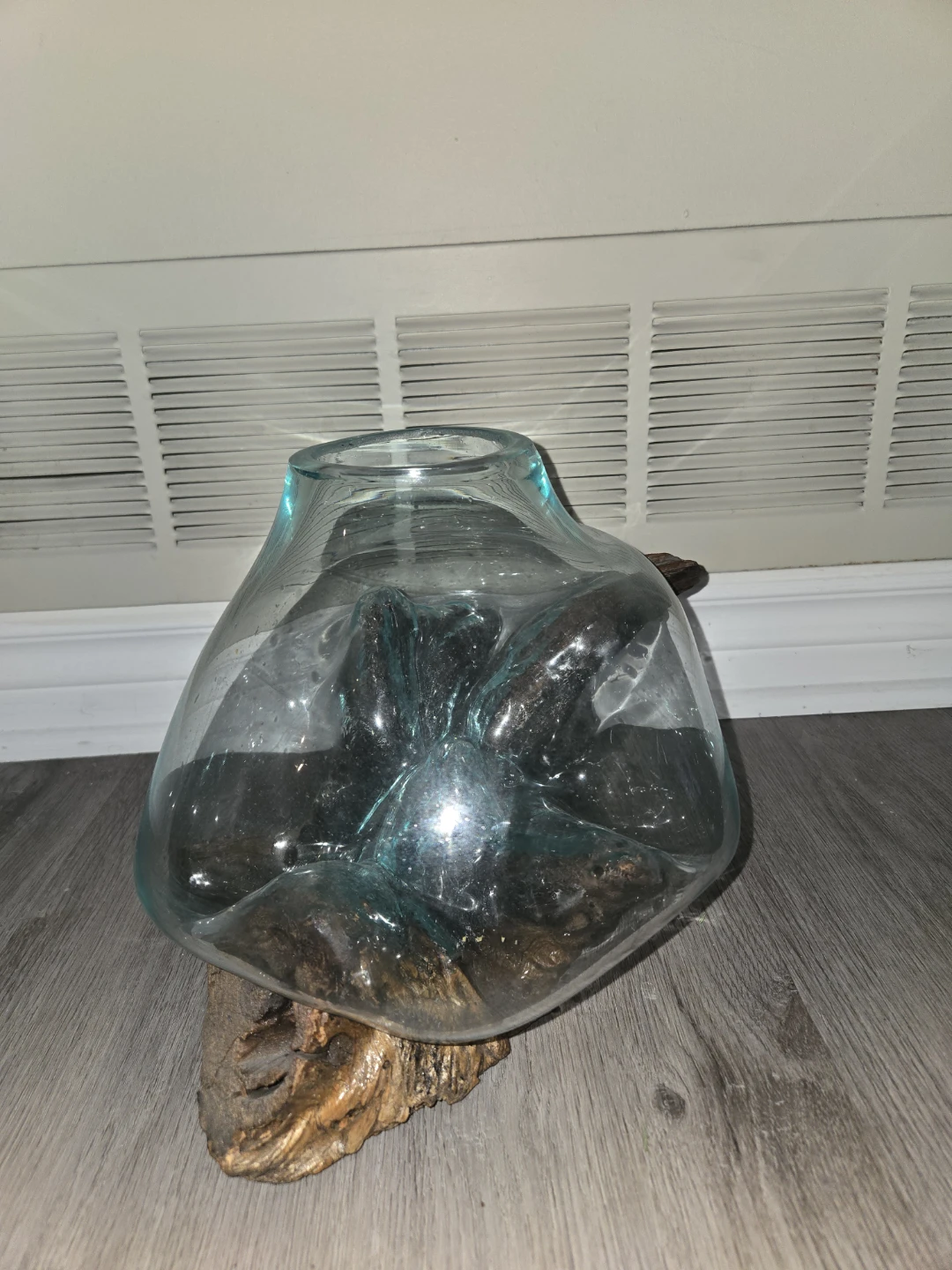 Handmade Glass Vase on Driftwood Base - photo 2