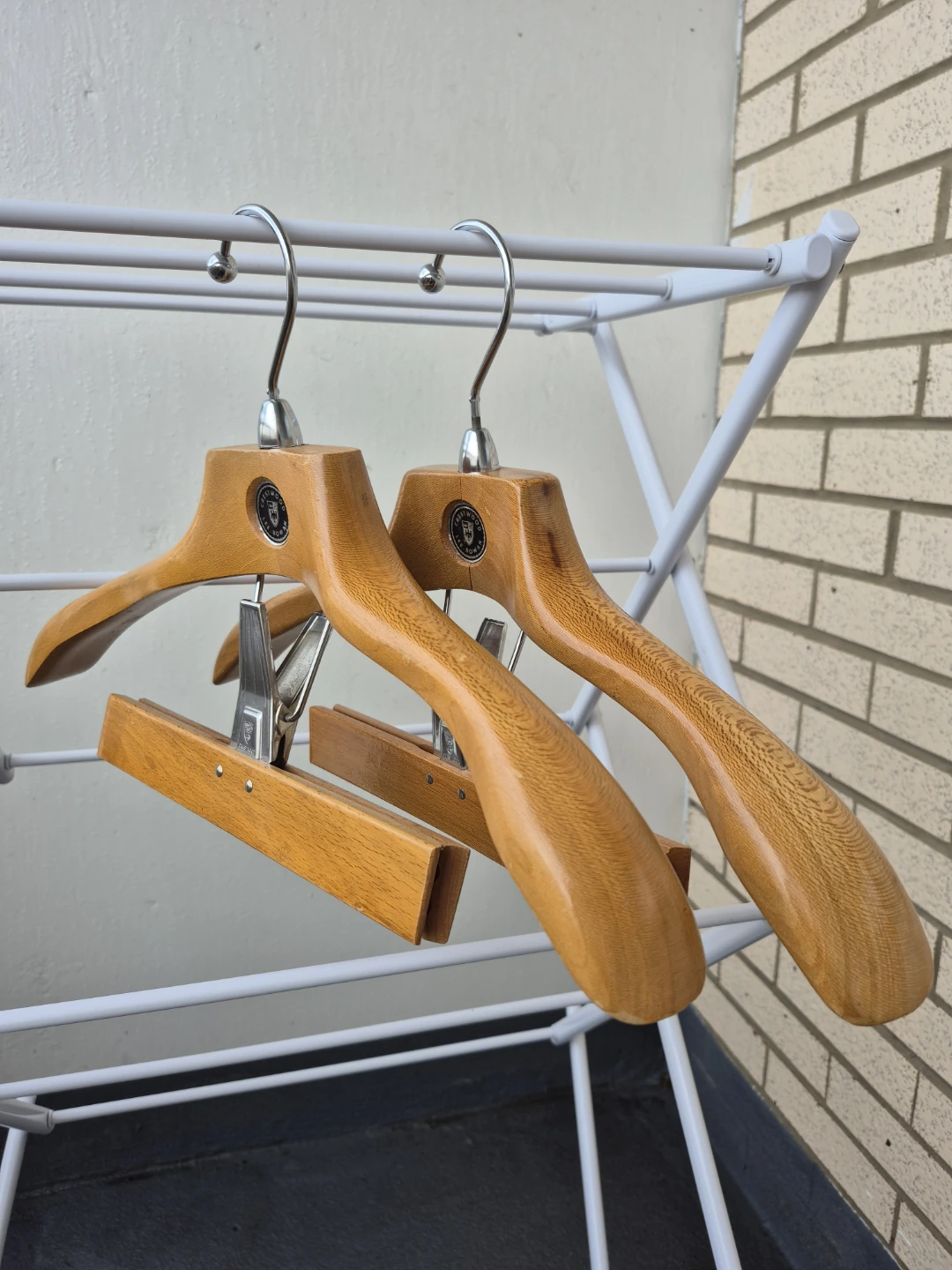 Vintage Wood Clothes Hangers with Pants/Skirt clips: Hardwood - photo 2