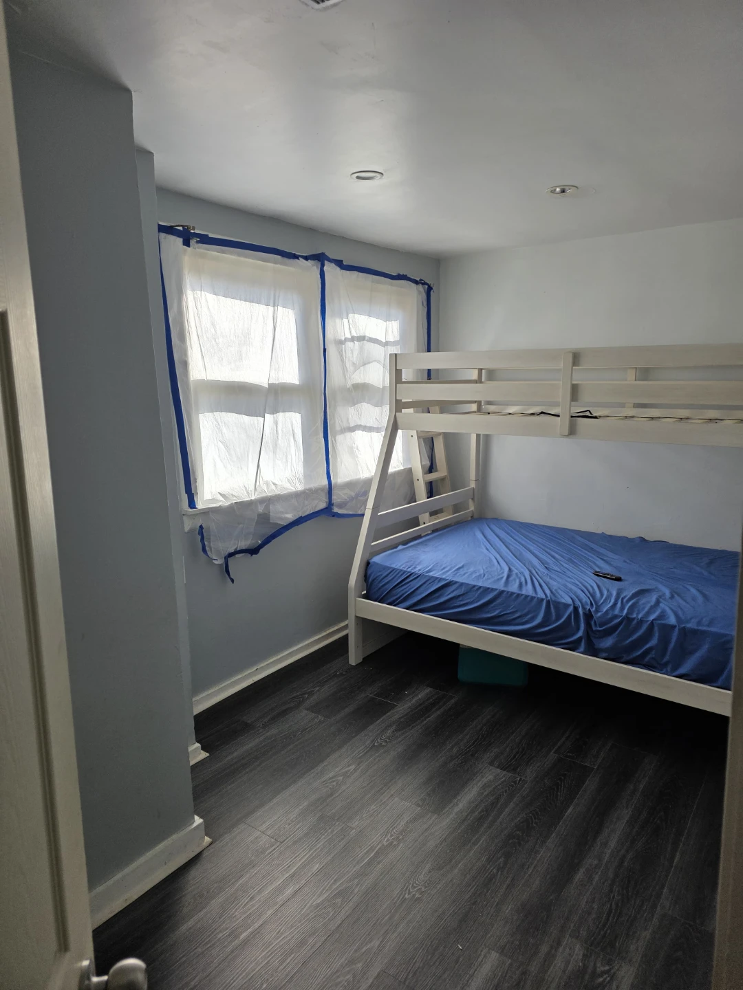 White Wooden Bunk Bed - photo 2
