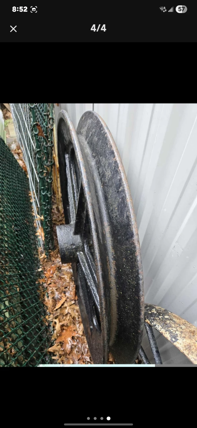 Vintage Wagon Wheel - photo 2