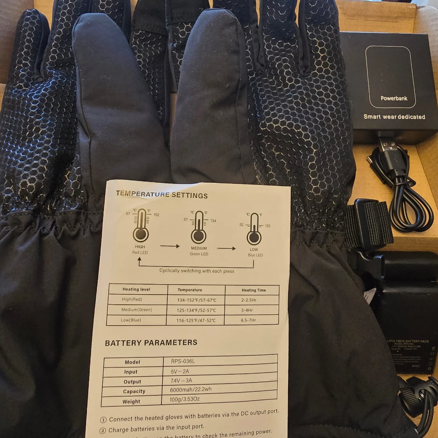 🧤 Smart Heated Gloves 🧤(Brand new) - photo 2