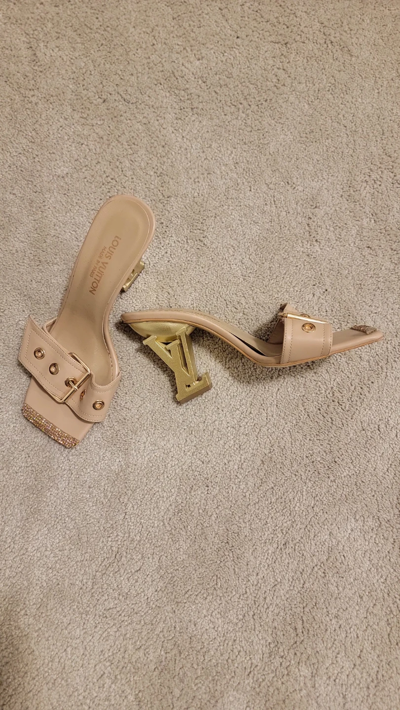 Assorted Women's Heels - photo 4