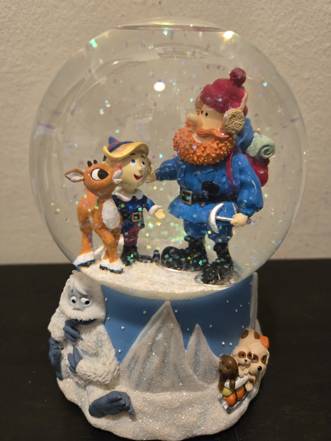 Vintage collectable Enesco Rudolph Musical Snow Globe - photo 3