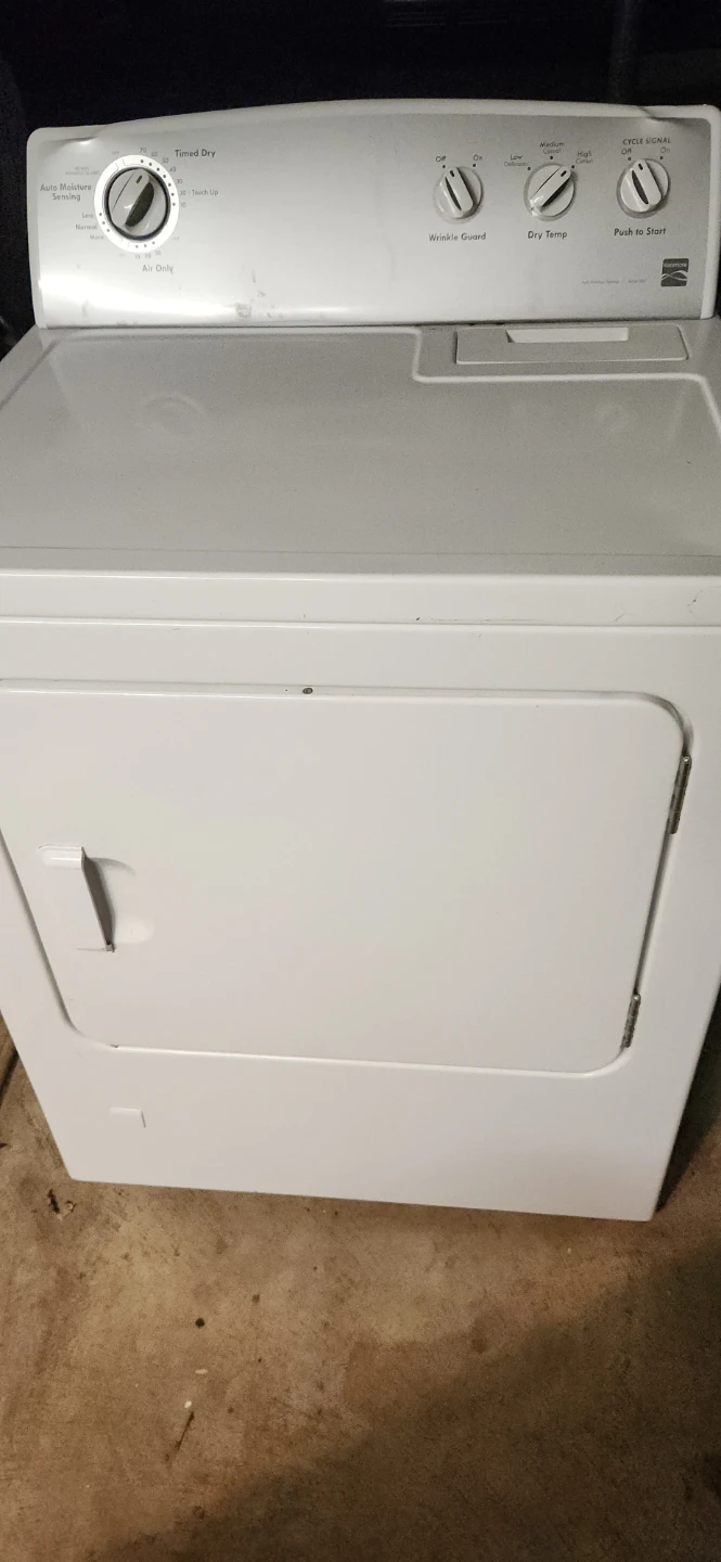 Kenmore Series 300 Dryer with Auto Moisture Sensing