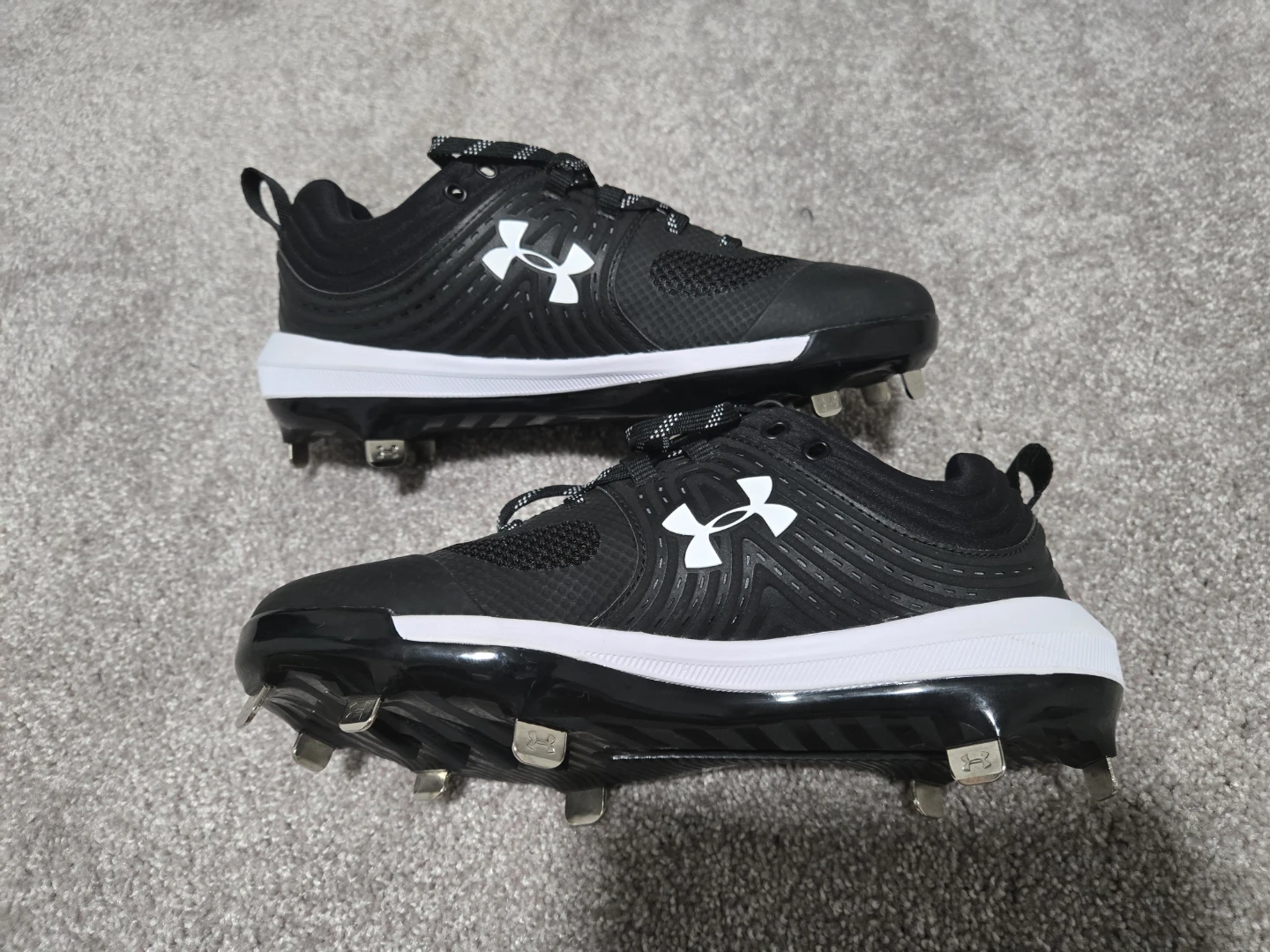 Under Armour Black Baseball Cleats
