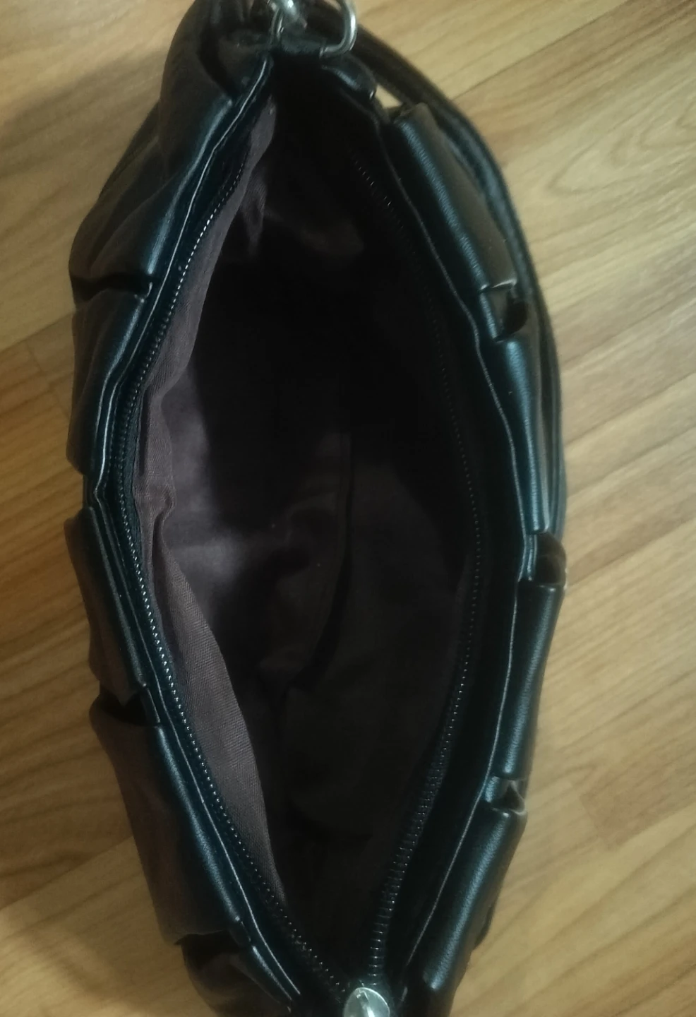 Black Pleated Shoulder Bag - photo 2