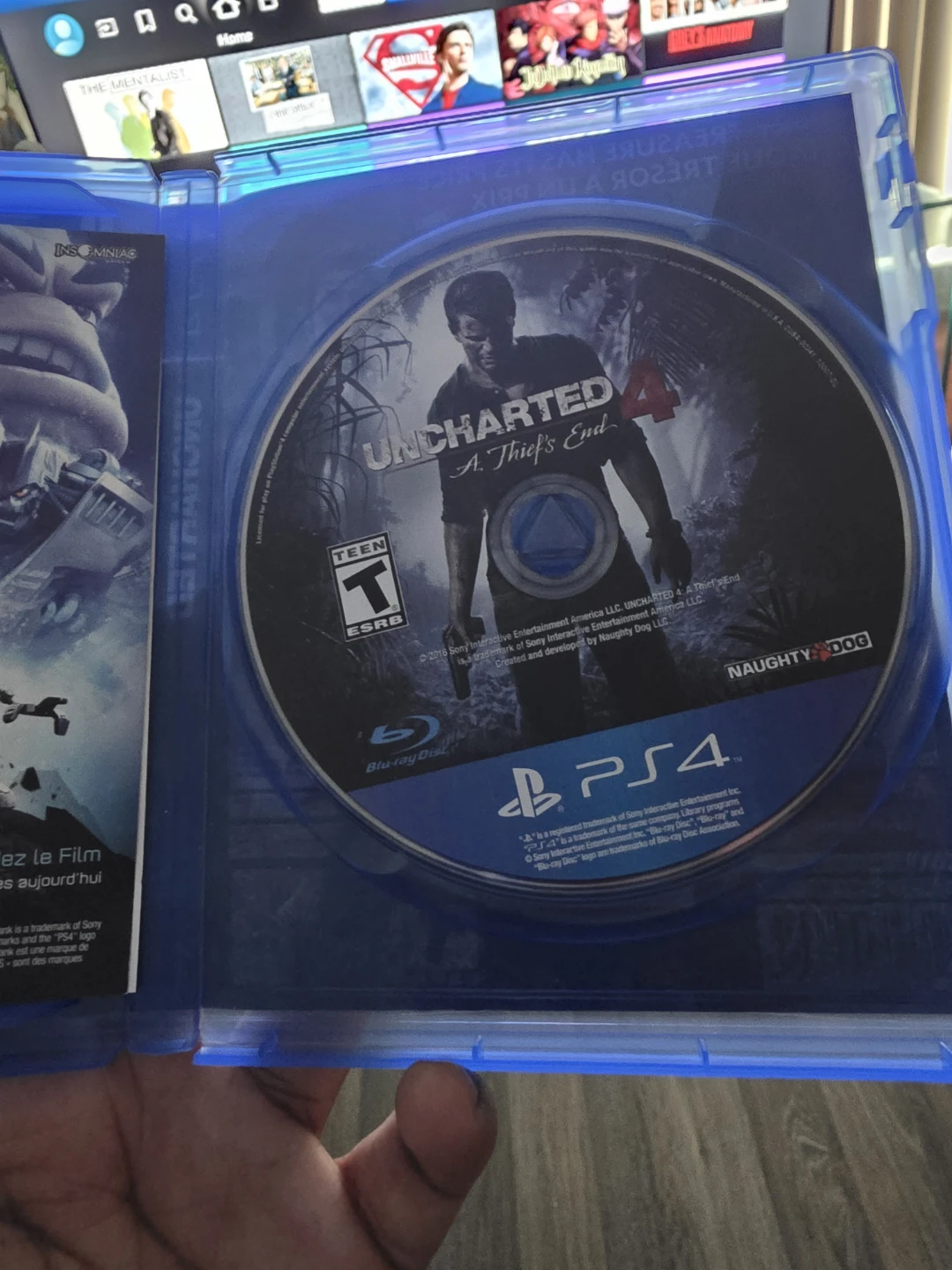Uncharted 4: A Thief's End PS4 Video Game - photo 2