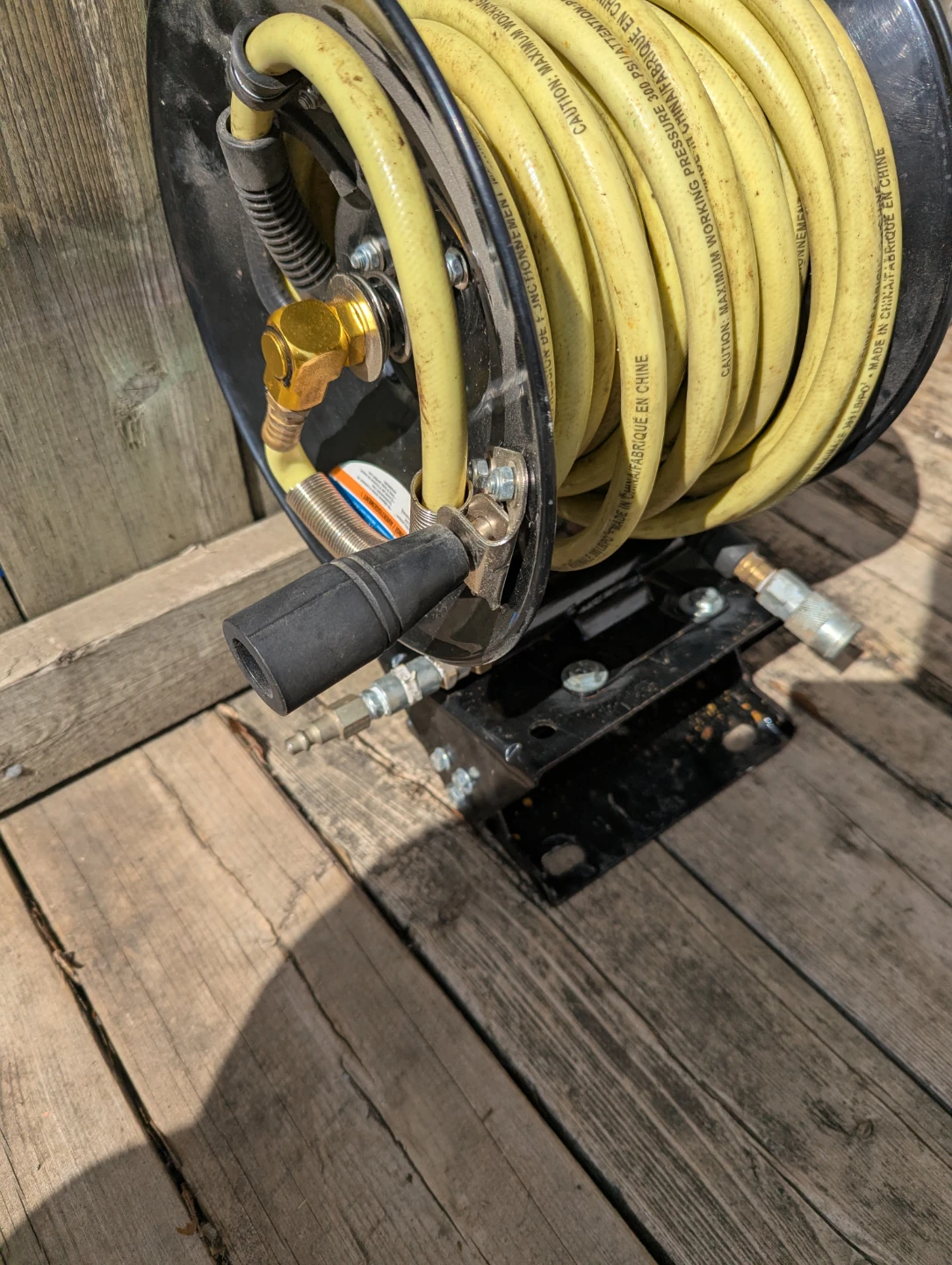 3/8" Air Hose Reel w/ 50' Long Heavy Duty Hose - photo 2