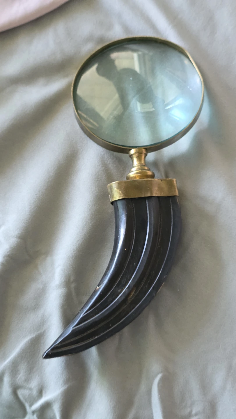 Magnifying Glass with Decorative Handle - photo 2