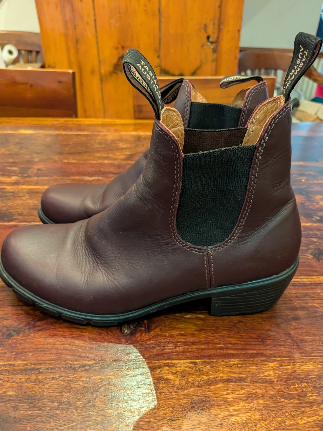 Blundstone Burgundy Leather Chelsea Boots - photo 2