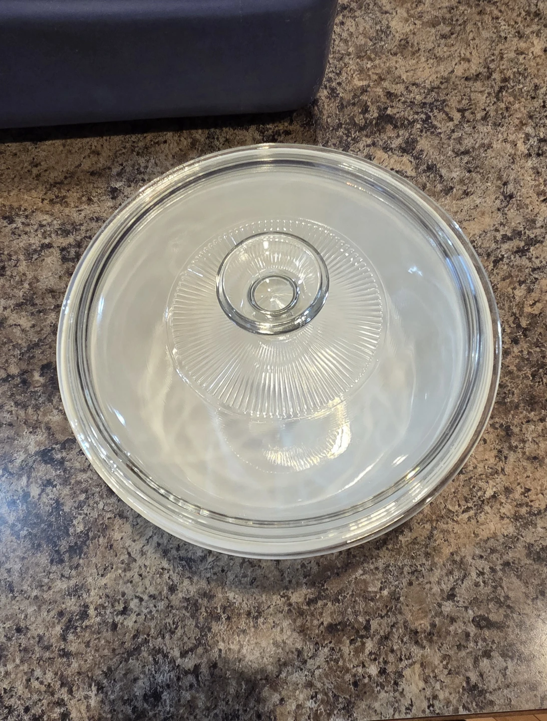 CorningWare French White Stoneware 2-1/2 qt Baking Dish