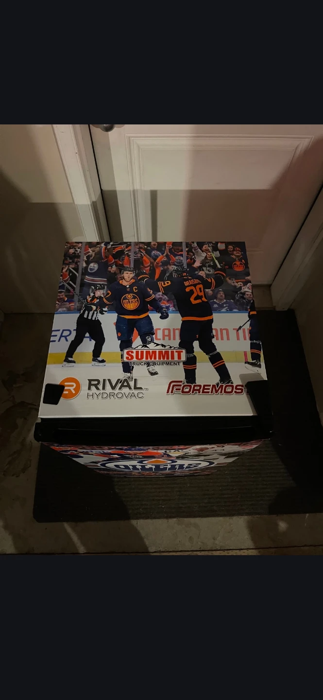 Edmonton Oilers Fridge - photo 2