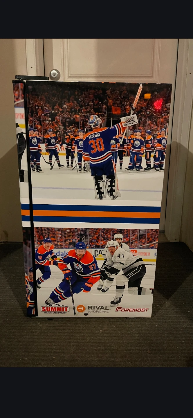 Edmonton Oilers Fridge - photo 5