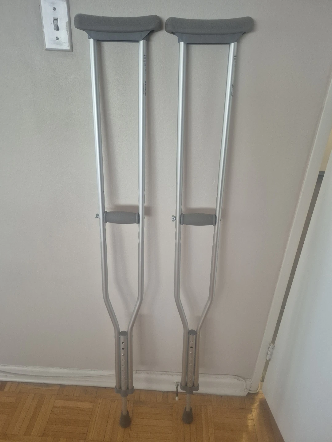 Adjustable Crutches - Pair