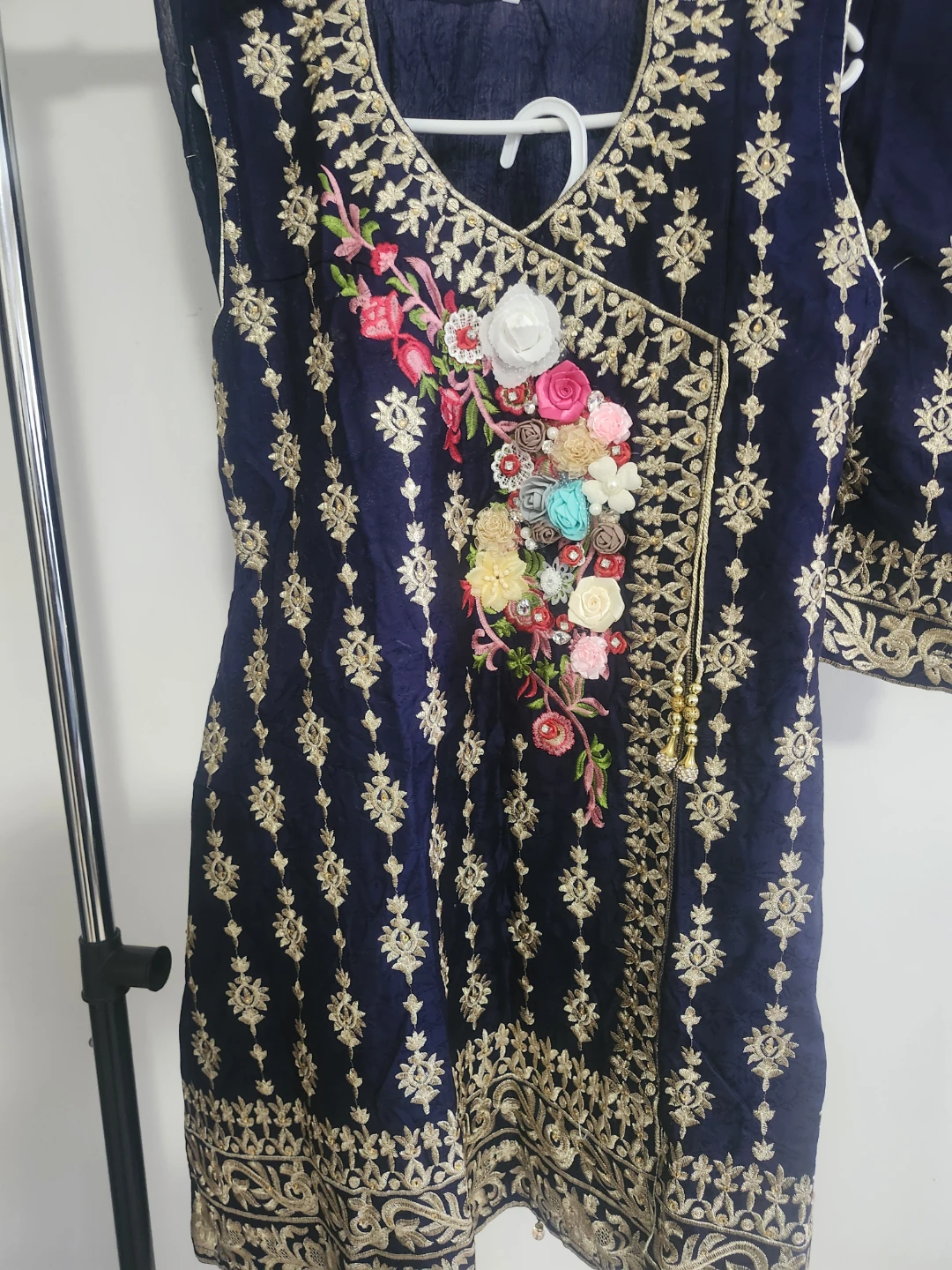 Navy Blue Embroidered Kurti with Floral Embellishments