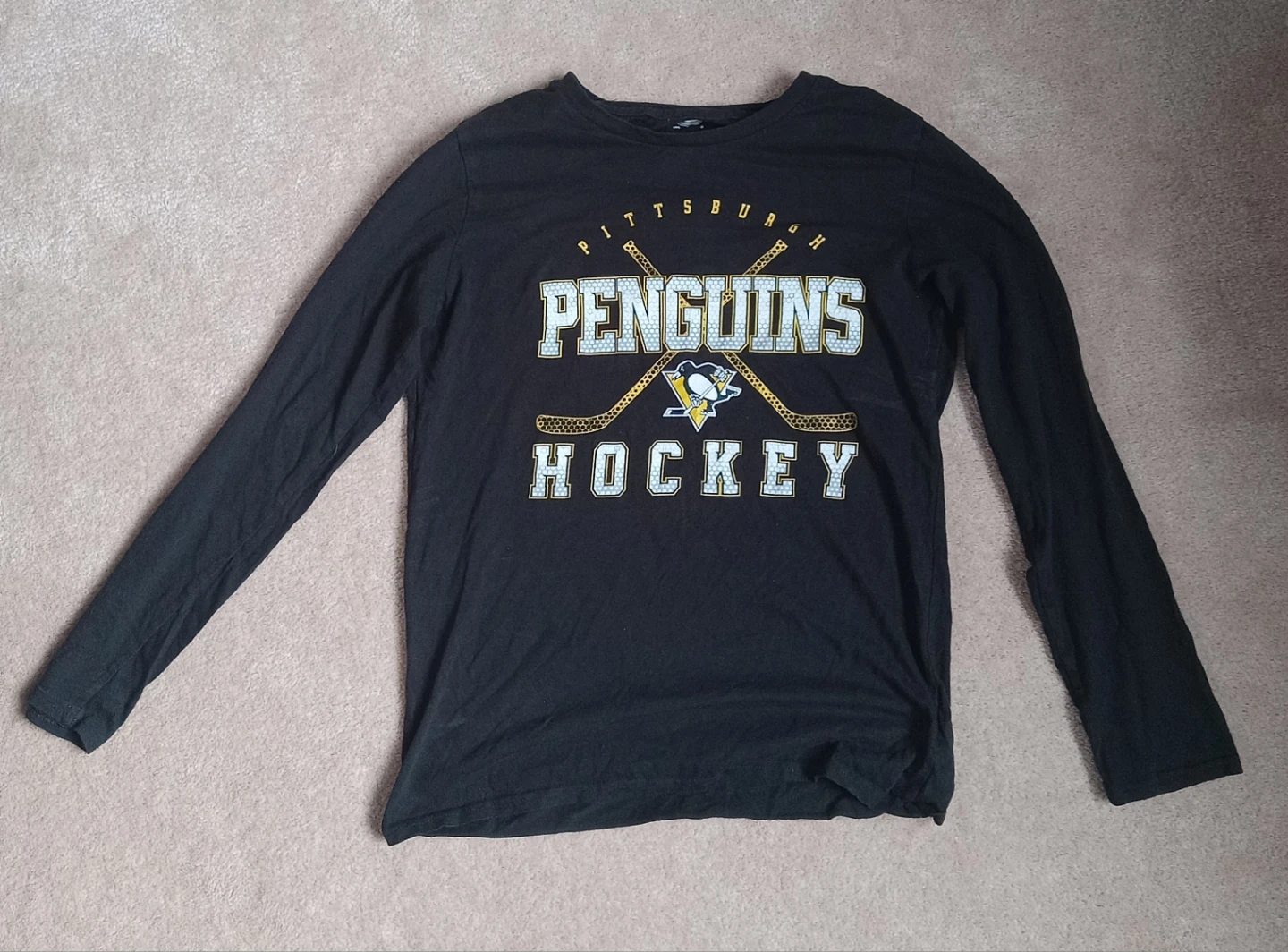 Pittsburgh Penguins Hockey Long Sleeve Shirt Size L-G 14/16