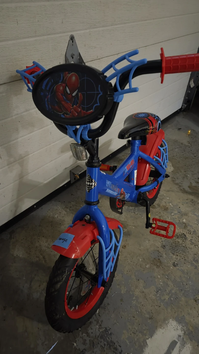 12" Kids Bicycle Spiderman design - photo 2