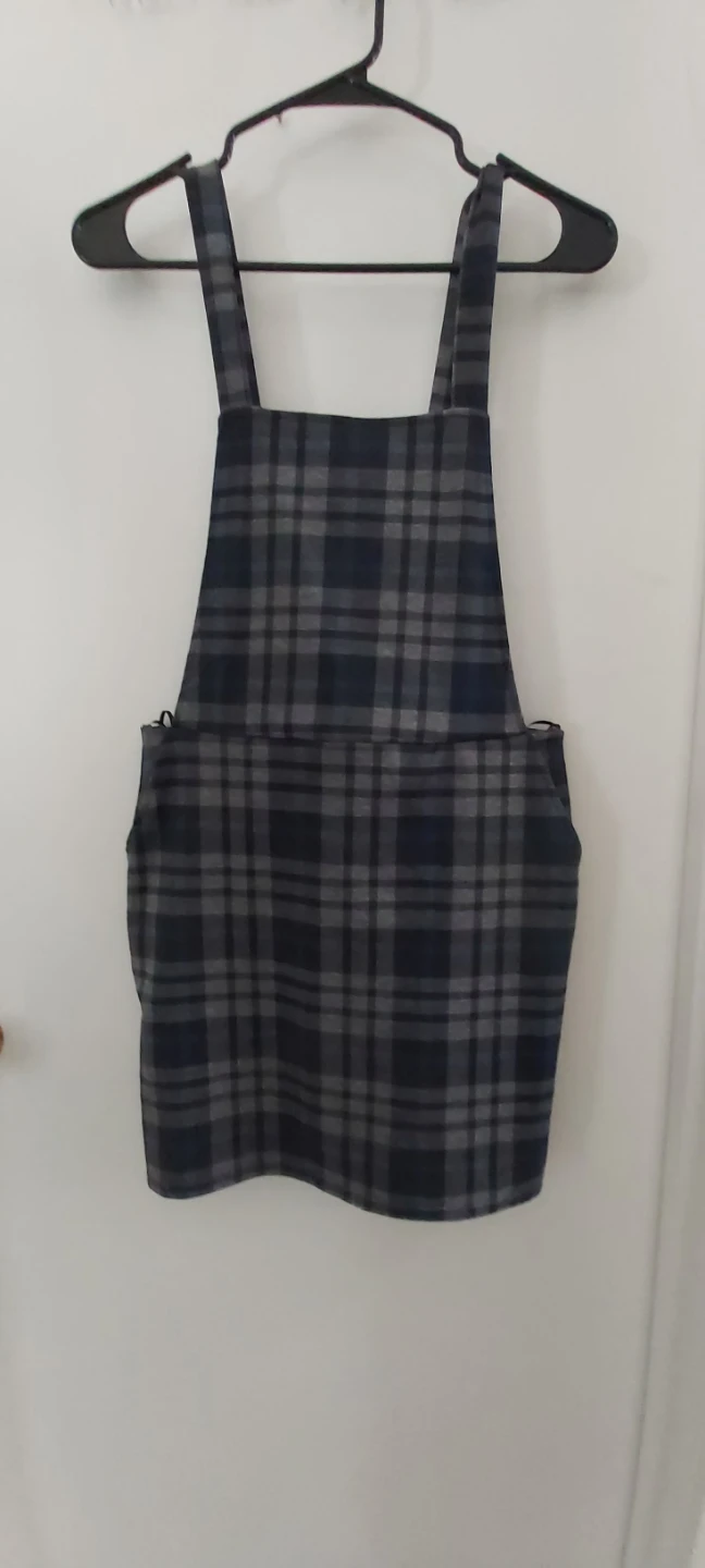 Womens dresses size small, medium, large - photo 3
