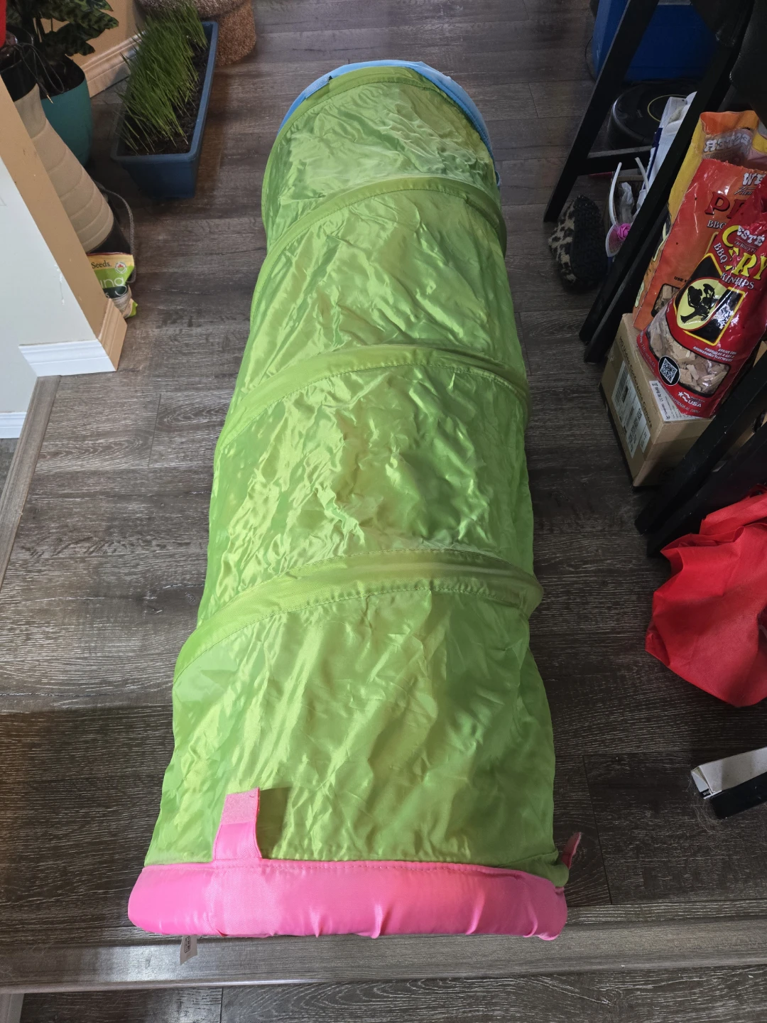Ikea collapsing tunnel - photo 2